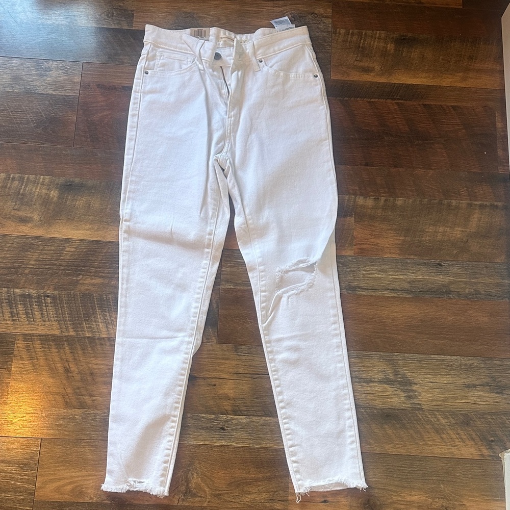 Levi's Women's Skinny Jeans in White